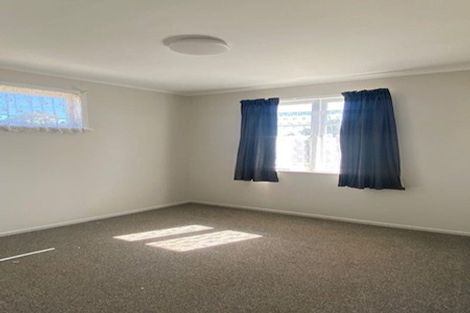 Photo of property in 53a Rollerson Street, Papakura, 2110