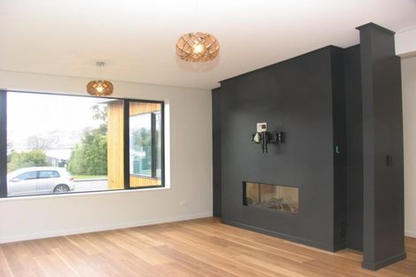 Photo of property in 164 Kent Street, Kingston, Athol, 9793