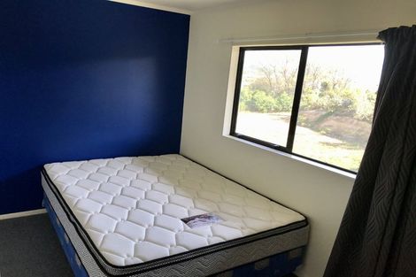 Photo of property in 32 Morere Street, Titahi Bay, Porirua, 5022