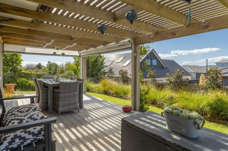 Photo of property in 15 Parkland Rise, Omokoroa, 3114