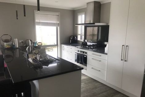 Photo of property in 64 Te Ranga Memorial Drive, Pyes Pa, Tauranga, 3112