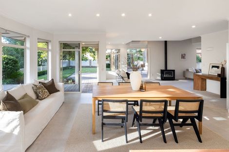 Photo of property in 5 Ashmore Court, Huntington, Hamilton, 3210