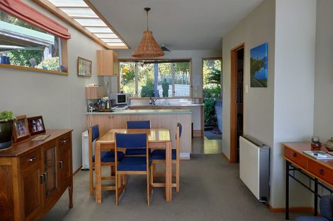 Photo of property in 4 Margate Avenue, Broad Bay, Dunedin, 9014