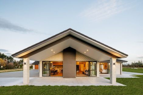 Photo of property in 989 Gordonton Road, Gordonton, Hamilton, 3281