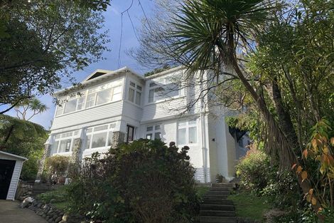 Photo of property in 401 Karori Road, Karori, Wellington, 6012