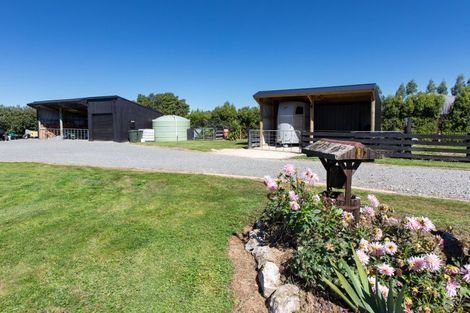 Photo of property in 11 Adelaide Road, Dannevirke, 4978