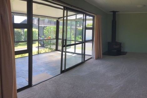 Photo of property in 6 Walnut Grove, Omokoroa, 3114