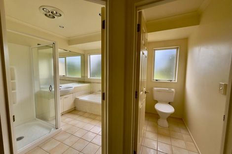 Photo of property in 786 Chapel Road, Shamrock Park, Auckland, 2016