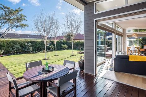 Photo of property in 74 Nimmo Avenue East, Waikanae, 5036