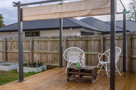 Photo of property in 28 Garrison Street, Carterton, 5713