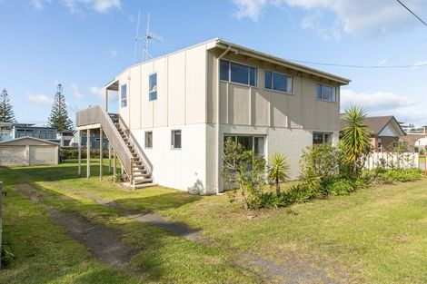 Photo of property in 61 Seaforth Road, Waihi Beach, 3611