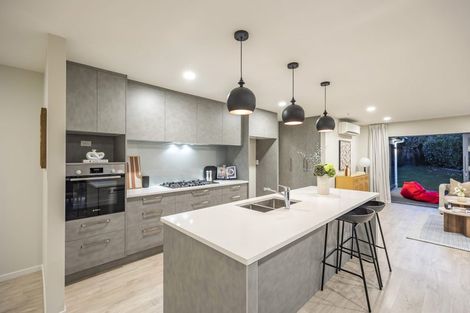 Photo of property in 21 Vintry Drive, Huapai, Kumeu, 0810