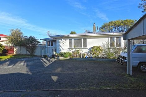 Photo of property in 27 Clouston Park Road, Clouston Park, Upper Hutt, 5018