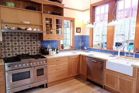 Photo of property in 14 Dorking Road, Brooklyn, Wellington, 6021