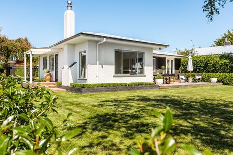Photo of property in 23 Saint Hill Lane, Havelock North, 4130