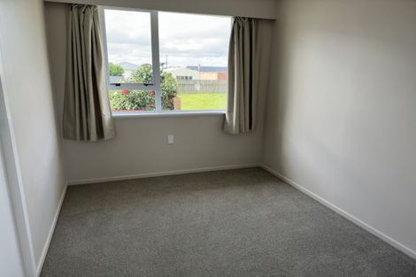 Photo of property in 11a Buchanan Place, Hawera, 4610