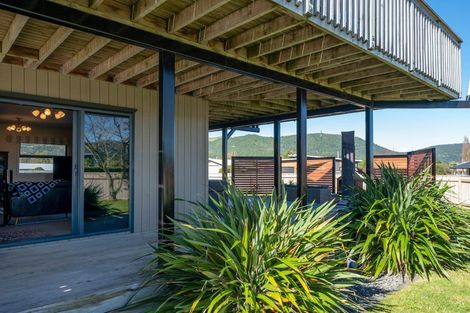 Photo of property in 136 Lisland Drive, Kinloch, Taupo, 3377