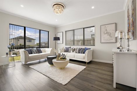 Photo of property in 30 Hikuawa Road, Flat Bush, Auckland, 2019