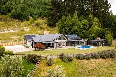 Photo of property in 41 Raratu Road, Kahuranaki, Havelock North, 4295