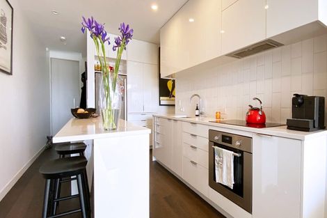 Photo of property in 9/83 Hinemoa Street, Birkenhead, Auckland, 0626