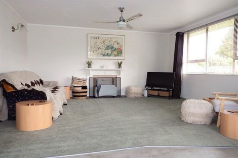 Photo of property in 13c Wanganui Road, Marton, 4710