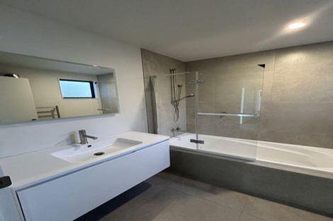 Photo of property in 62 Kirimoko Crescent, Wanaka, 9305