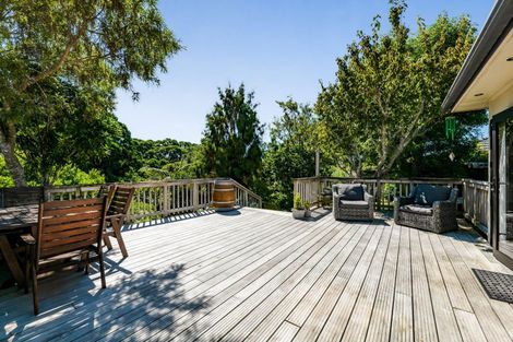 Photo of property in 11 Lynton Street, Upper Vogeltown, New Plymouth, 4310