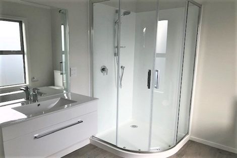 Photo of property in 10 Taiko Place, Kenepuru, Porirua, 5022