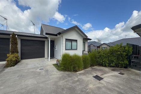 Photo of property in 2/2 Lambert Court, Glenview, Hamilton, 3206