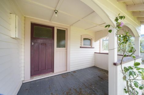 Photo of property in 11 Rosalie Terrace, Kelvin Grove, Palmerston North, 4414