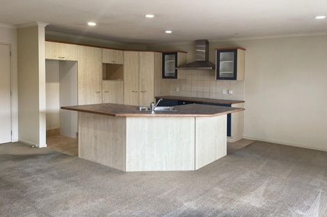 Photo of property in 3 Kilbaha Close, East Tamaki, Auckland, 2013