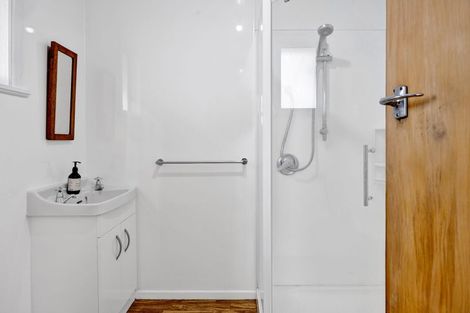 Photo of property in 82 Puriri Street, Hawera, 4610