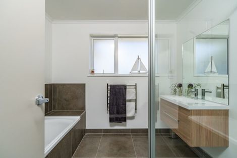 Photo of property in 18 Woodleigh Lane, Mangawhai, 0573