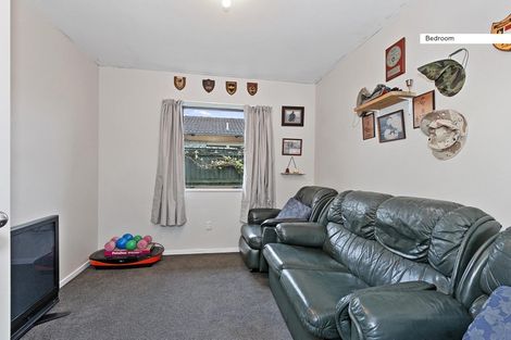 Photo of property in 43 Arcon Drive, Broomfield, Christchurch, 8042