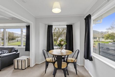 Photo of property in 9 Bonnie Glen Crescent, Ebdentown, Upper Hutt, 5018