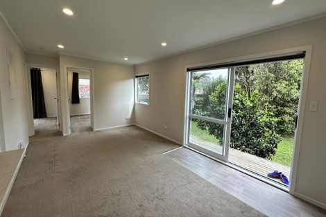 Photo of property in 22 Airdrie Road, Ranui, Auckland, 0612