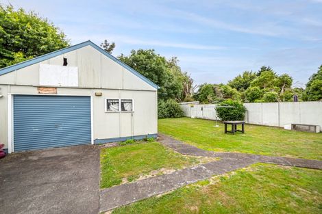 Photo of property in 84 Victoria Street, Carterton, 5713