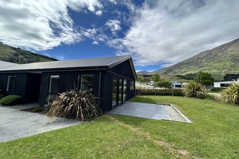 Photo of property in 29 Ashenhurst Way, Lower Shotover, Queenstown, 9304
