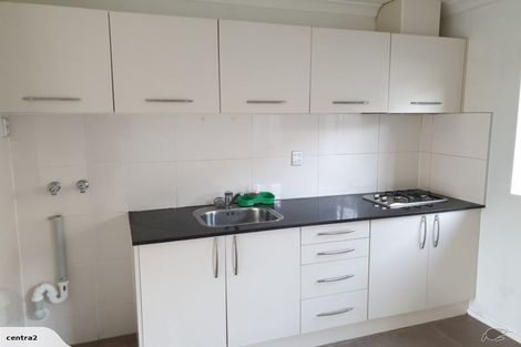 Photo of property in 10 Bushpark Place, Flat Bush, Auckland, 2016