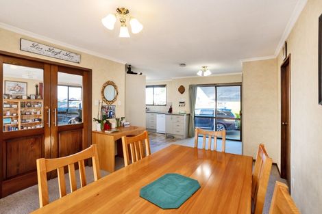 Photo of property in 14 Craig Street, Waikiwi, Invercargill, 9810