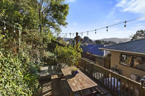 Photo of property in 27 Fenchurch Grove, Stokes Valley, Lower Hutt, 5019