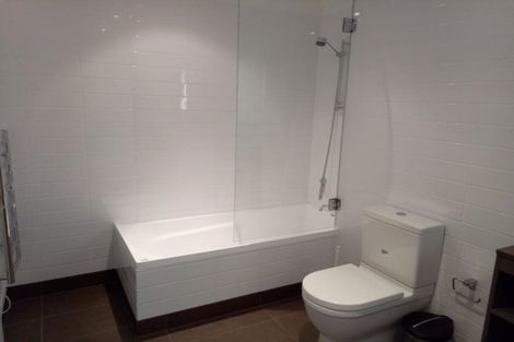 Photo of property in 407/7 Humber Street, Pandora, Napier, 4110