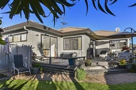 Photo of property in 5 Starlight Cove, Hobsonville, Auckland, 0618