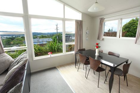 Photo of property in 6 Manukau Road, Raglan, 3225
