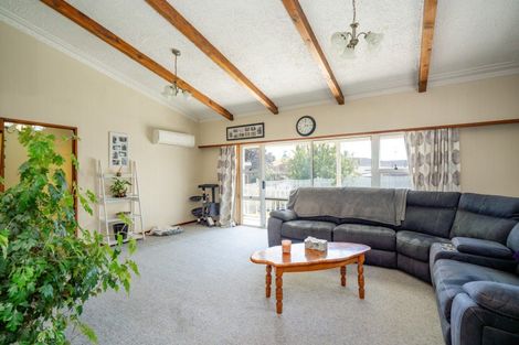 Photo of property in 36 Waterford Drive, Winton, 9720