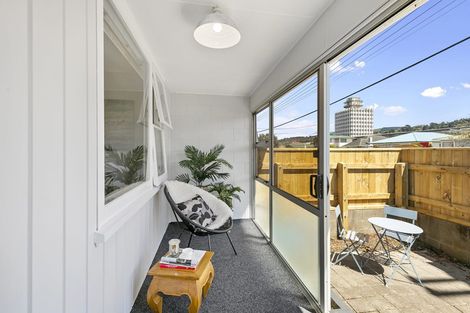 Photo of property in 35 Percy Cameron Street, Avalon, Lower Hutt, 5011