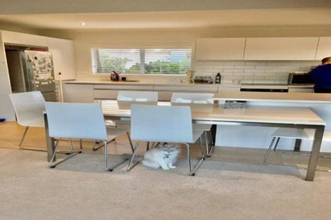 Photo of property in 1/70 Beresford Street, Bayswater, Auckland, 0622