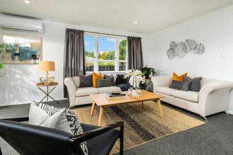 Photo of property in 1/48 Waimumu Road, Massey, Auckland, 0614