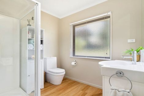 Photo of property in 122 Iles Road, Lynmore, Rotorua, 3010