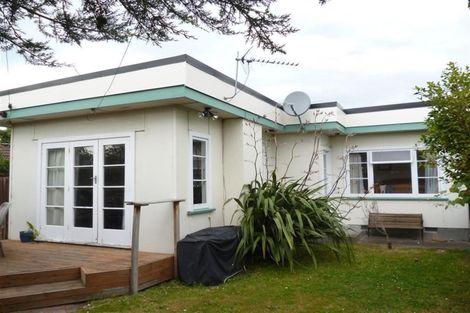 Photo of property in 9 Blake Street, New Brighton, Christchurch, 8061